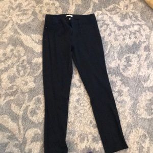Black pants/ skinny